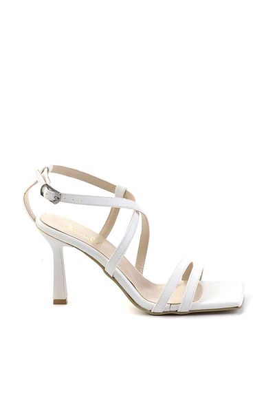 Bambi White Women's Classic Heeled Shoes K01527250309
