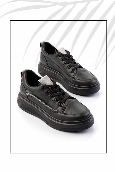 Bambi Women's Black Sneakers K01566003409