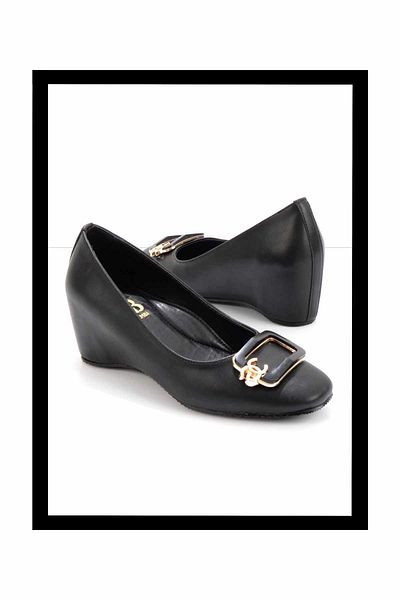 Bambi Pantofi cu toc cu pană pentru femei negre K 01576236409
