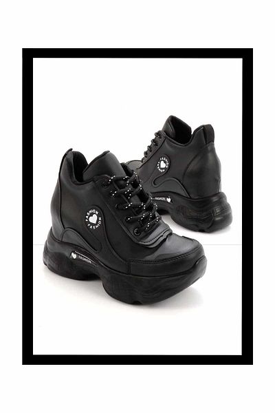 Bambi Women's Black Sneakers K01932700409