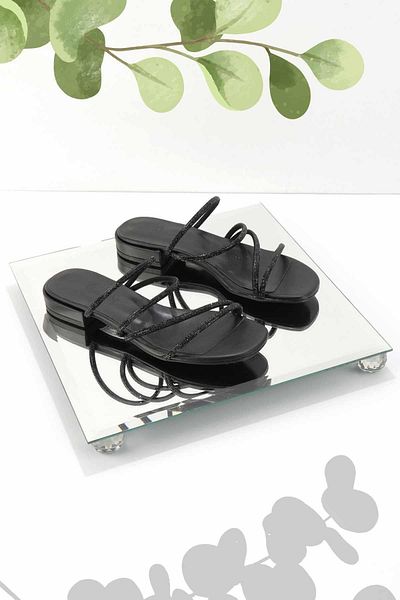 Bambi Women's Black Slippers K04372028109