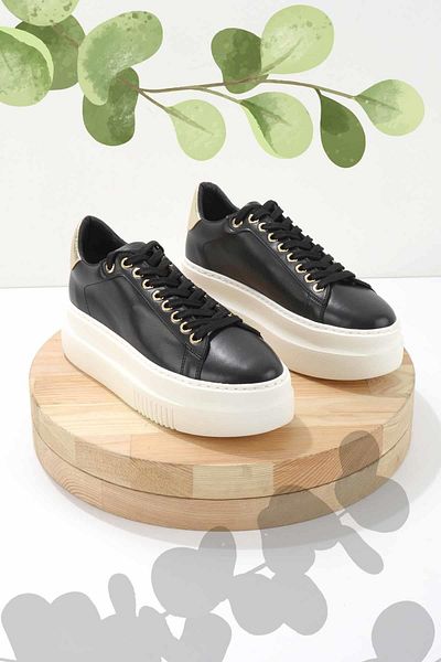 Bambi Women's Black Sneakers K01344008009