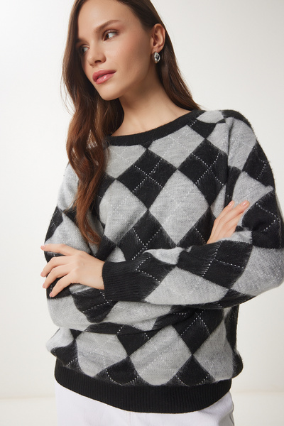 Lovelyİstanbul Pulover de tricotaj cu textura moale cu model diamantat NEGRU GRI LPF0096