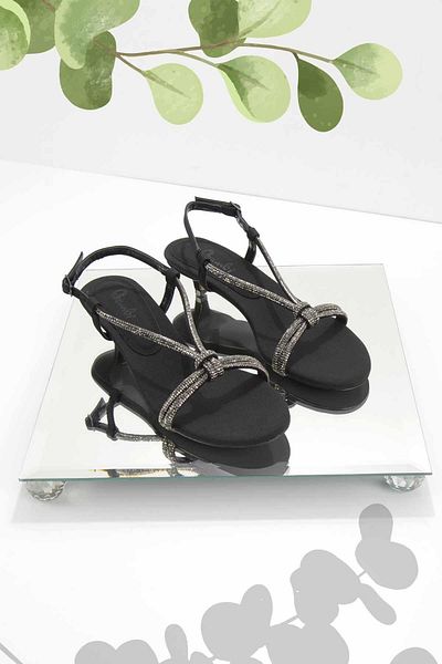 Bambi Matte Black Satin Women's Classic Heeled Shoes05209431038
