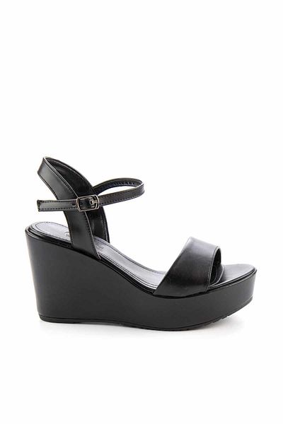 Bambi Women's Black Slippers K05355065009