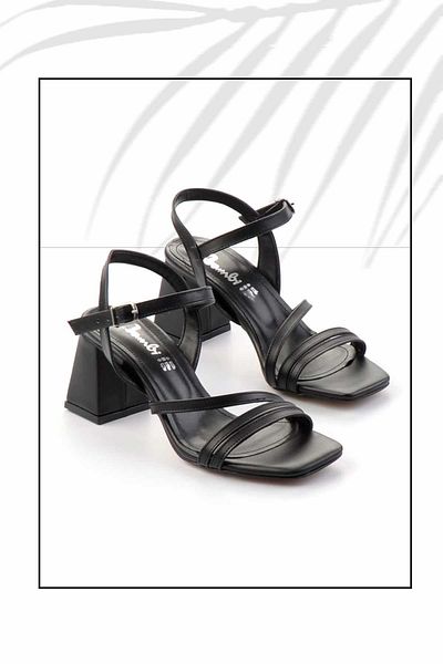 Bambi Schwarze klassische Damenschuhe mit Absatz K 05477050209