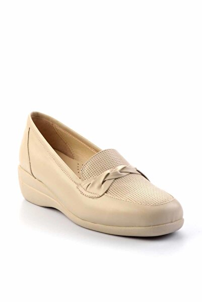 Bambi Beige Leder Damen Gefüllte Schuhe mit Absatz K01531123603