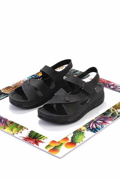 Bambi Women's Black Sandals - K05446240109 Model