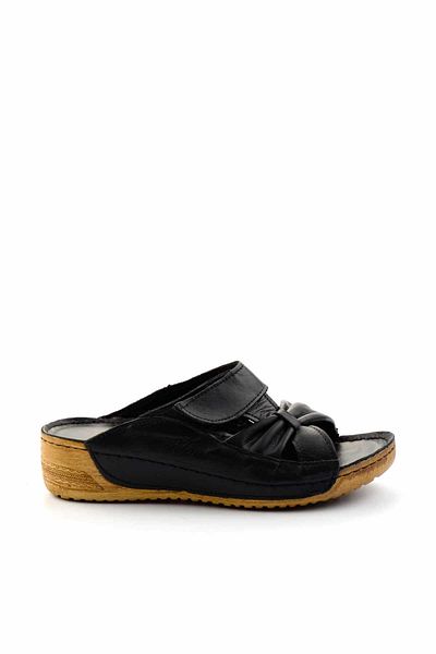 Bambi Black Leather Women's Slippers K04331777703