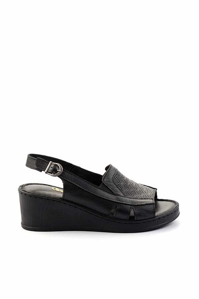 Bambi Schwarze Damenschuhe mit Keilabsatz aus echtem Leder K 05466057303