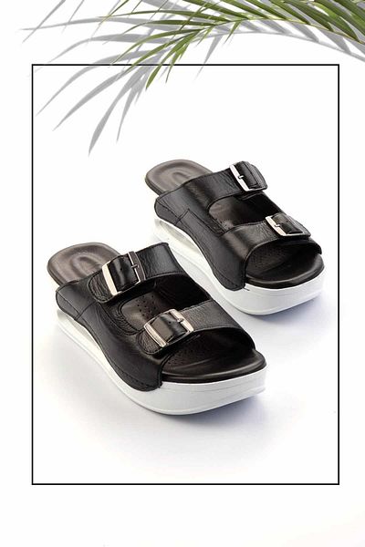 Bambi Papuci de damă din piele naturală alb-negru K 04498700203