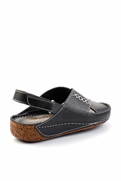 Bambi Black Leather Women's Sandals K05465048103