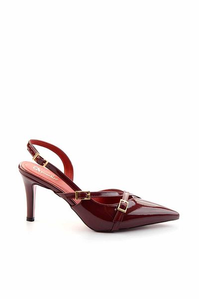 Bambi Klassische Damenschuhe mit Absatz aus bordeauxrotem Lackleder K 01455018408