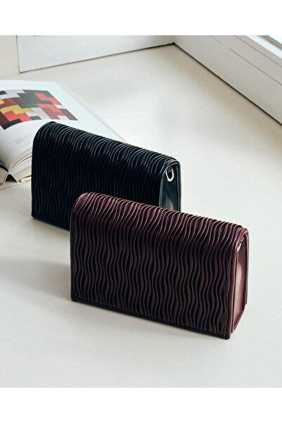 Mudo Leather Look Patterned Shoulder Bag