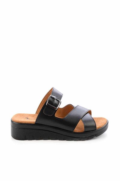 Bambi Women's Black Slippers - K 04198010809