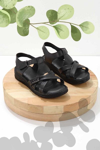 Bambi Black Genuine Leather Women's Sandals K05272090203