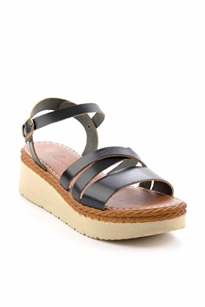 Bambi Black Genuine Leather Women's Sandals K05197004403