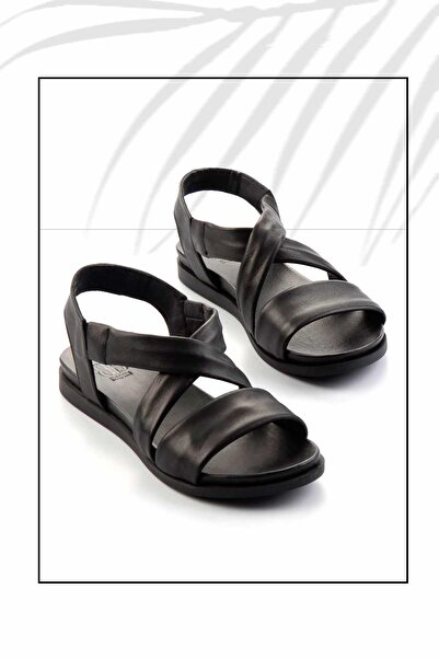 Bambi Siyah Leather Kadın Sandalet K05724660103
