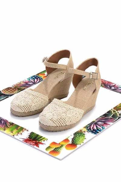 Bambi Hautfarbene Gestrickte Espadrilles für Damen K05874050316
