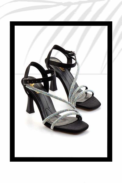 Bambi Damen-Abendschuhe aus schwarzem Satin K 05475070138
