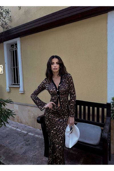 LOCH BUTİK Women's Leopard Patterned Buttoned Skirt Suit