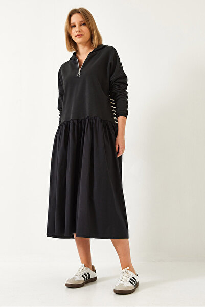 Bianco Lucci Dámské pruhované dlouhé šaty s kapucí a polovičním zipem na zádech 8150 60351350