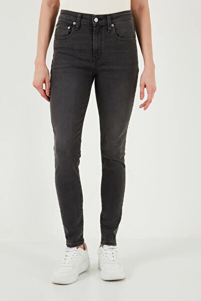 Levi's High Waist Black Skinny Fit Women's Jeans - A9360-0002