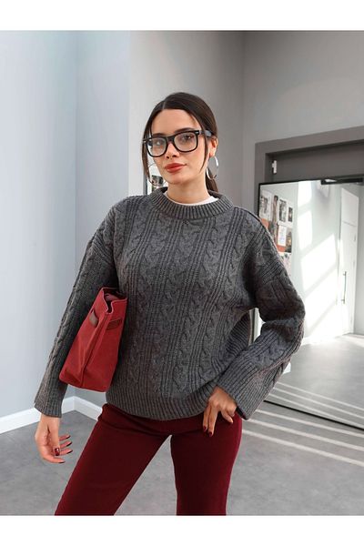ESRAHELVACI Pulover împletit cu păr cu gât