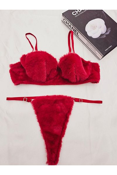 belse butik Red I Arona Underwire Fancy Plush Bra Set
