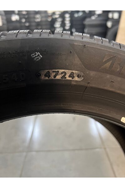 Bridgestone BRİDGESTONE / 215/50R17 (BLIZZAK 6) KIŞ LASTİĞİ 2024