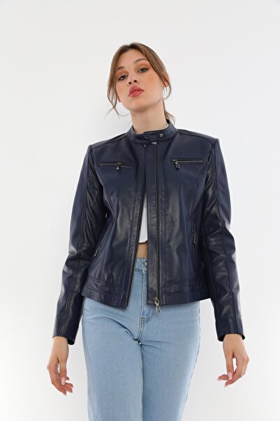 Basics&More سترة نسائية بسحاب من الجلد باللون الأزرق الداكن - بوني