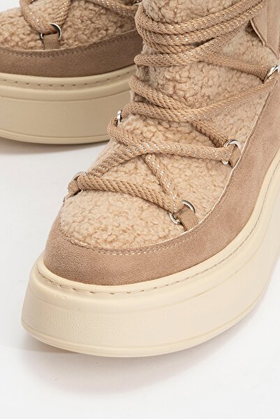 LuviShoes Γυναικείες μπότες χιονιού με χοντρή σόλα DİLA Σκούρο Μπεζ Faux Shearling