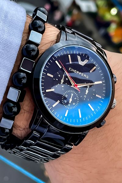 Choppers ساعة يد رجالية بسوار معدني باللون الأسود للموسم الجديد + هدية سوار