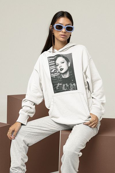 SEVBANO Red Taylor Swift Printed Unisex Oversize Singer Hoodie