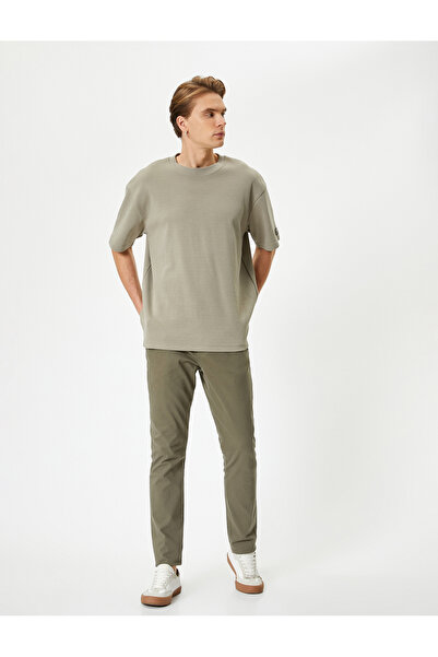 Koton بنطلون تشينو بقصة ضيقة - مزين بأزرار وجيب