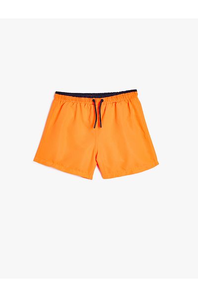 Koton Basic-Badeshorts mit gebundener Taille