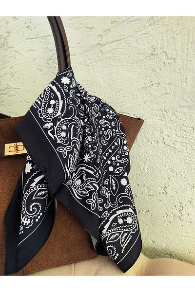 Nehir Women-Saroge-Black White-Accessories