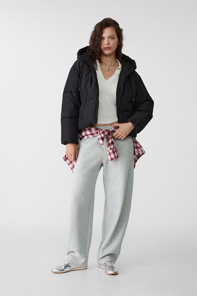 Stradivarius Kapüşonlu oversize şişme mont
