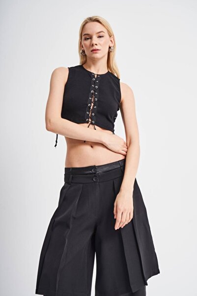 tw3 Kuş Gözü Bağlamalı Kadın Crop