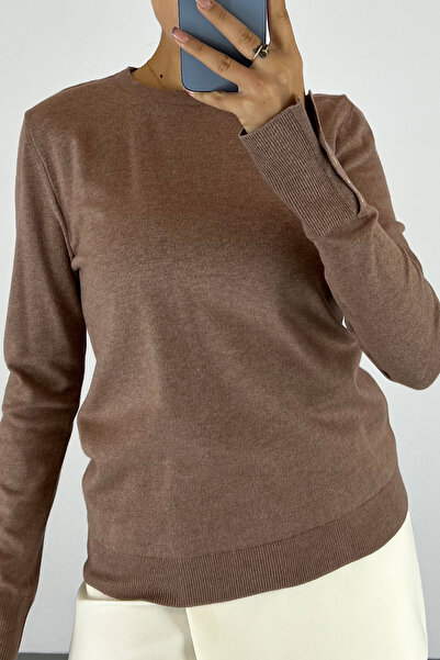 Lafaba Women's Mink Crew Neck Buttoned Knitwear Sweater