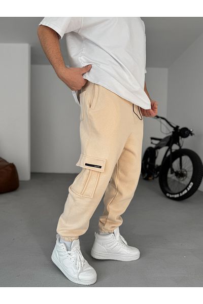 BYBASICMAN C-433 Model Beige Cargo Pocket Tracksuit