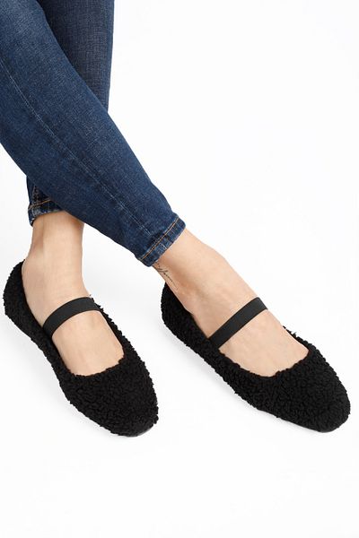 RENKLİBUTİK PLUSH FEATHER TAPE DETAILED WOMEN'S HOME SHOES FLAT SHOES