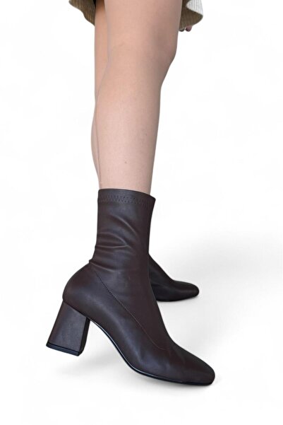 Melissa Boutique Kadın Acı Kahve Yumuşak Deri Yün Tabanlı 6 cm Topuklu Streç Bot