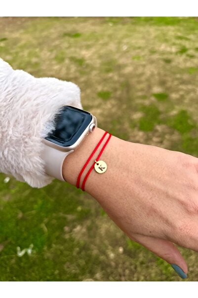 Atelier Çağla Harfli Kırmızı İp Bileklik
