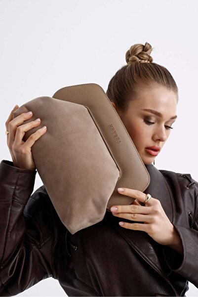 HEYBE'S Heybes Women's Mink Leather Detailed Suede Clutch Handbag