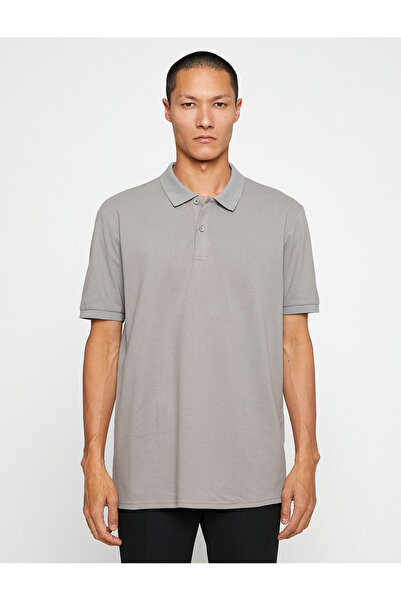 Koton Basic-T-Shirt mit Rollkragen, schmaler Passform und Knöpfen