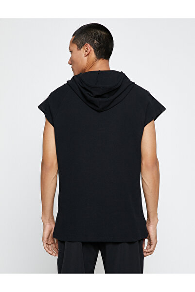 Koton Basic Kapşonlu Spor Oversize Tişört Slogan Baskılı Kolsuz