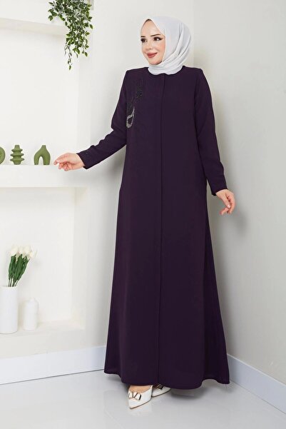 Neva Style Stone Detailed Front and Wrist Ferace