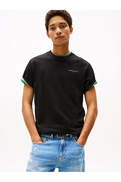 Tommy Hilfiger Tommy Jeans TJM SLIM LINEAR CHEST SS TEE EXT Erkek siyah T-shi...