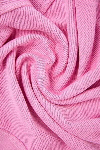 WWF Market Squirrel Soft Fleece Crop Sweatshirt - Pink